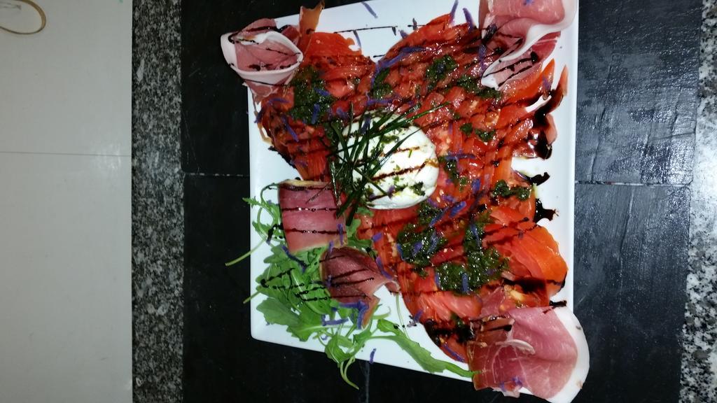 Hotellerie Du Centre Salies-du-Salat Eksteriør billede
